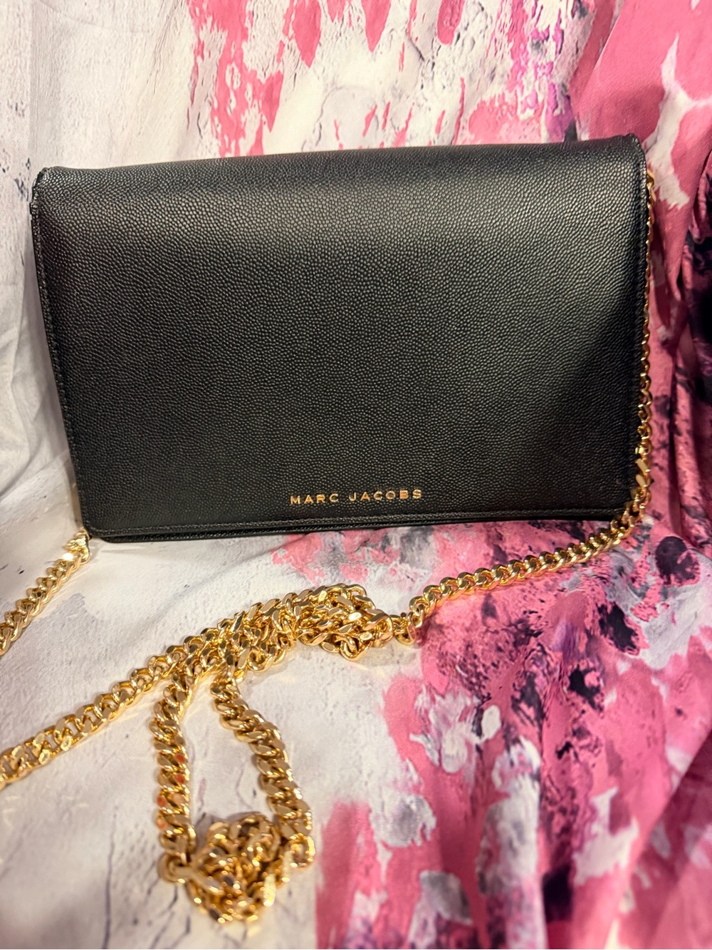 Marc Jacobs Black Leather Crossbody with Gold Chain Strap NWOT B